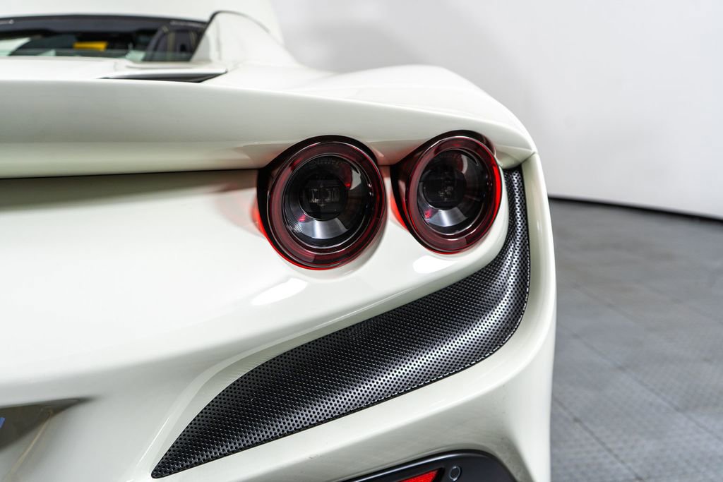 Certified 2023 Ferrari F8 Tributo image 15