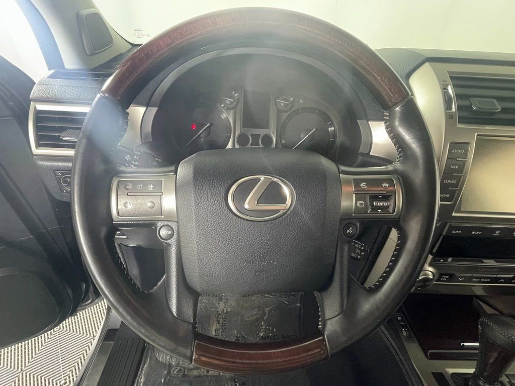 Used 2019 Lexus GX 460 Premium image 16