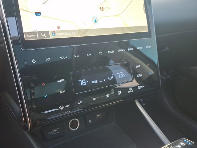 Used 2023 Hyundai Tucson Limited image 16