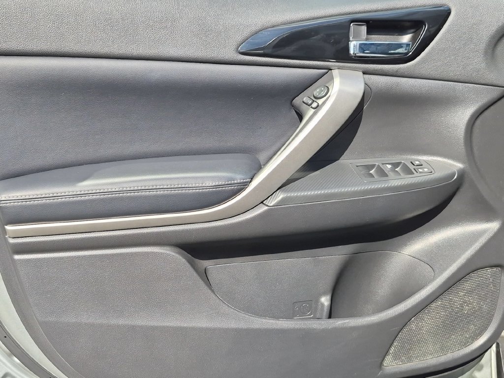 Used 2025 Mitsubishi Eclipse Cross SE AWD/4WD image 11