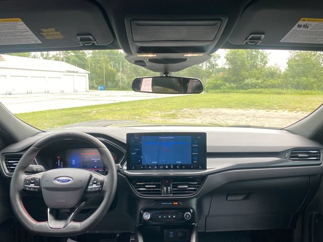 Used 2023 Ford Escape ST-Line Select w/ Tech Pack #1 AWD/4WD image 21