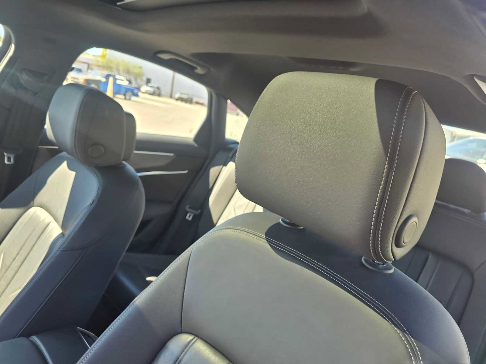 Used 2024 Audi A6 Premium Plus image 23