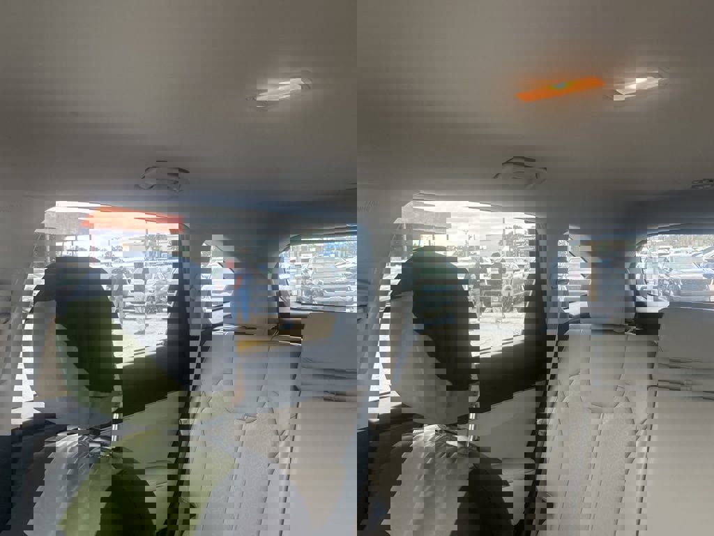 Certified 2022 Kia Sorento S image 14