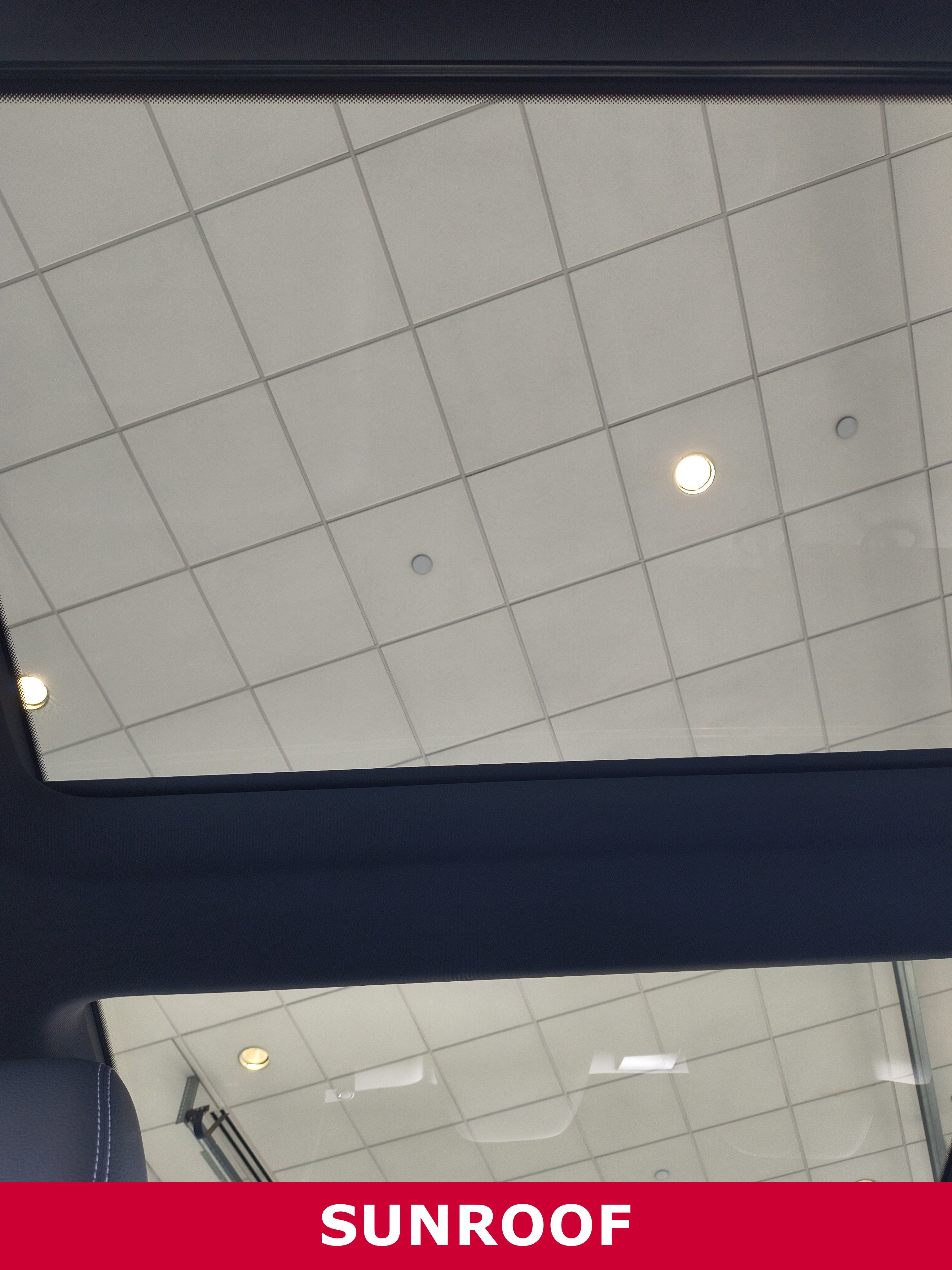 Used 2016 Mercedes-Benz E 350 4MATIC Wagon image 27