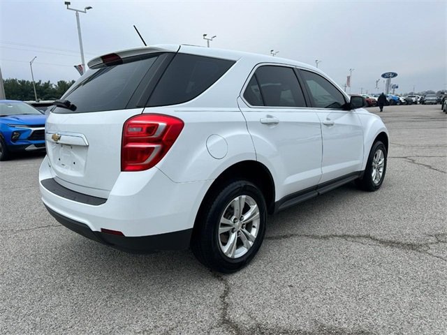 Used 2017 Chevrolet Equinox LS image 6