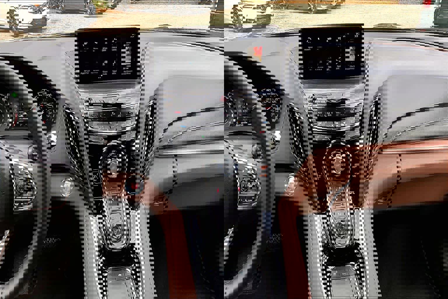 Certified 2025 Acura RDX w/Technology Package image 8