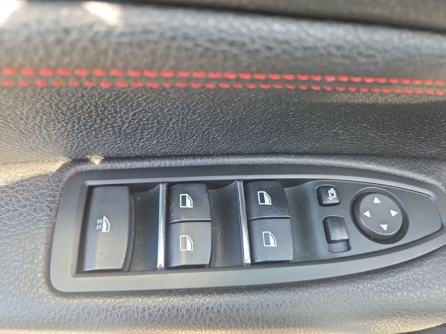 Used 2018 BMW 230i Convertible RWD image 17