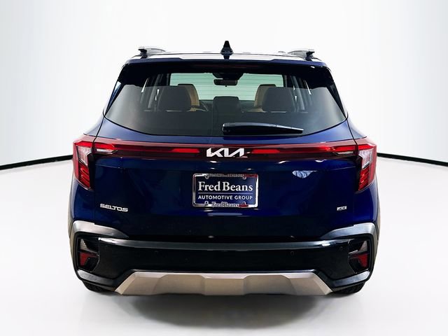 Used 2025 Kia Seltos EX w/ EX Sunroof Package image 19