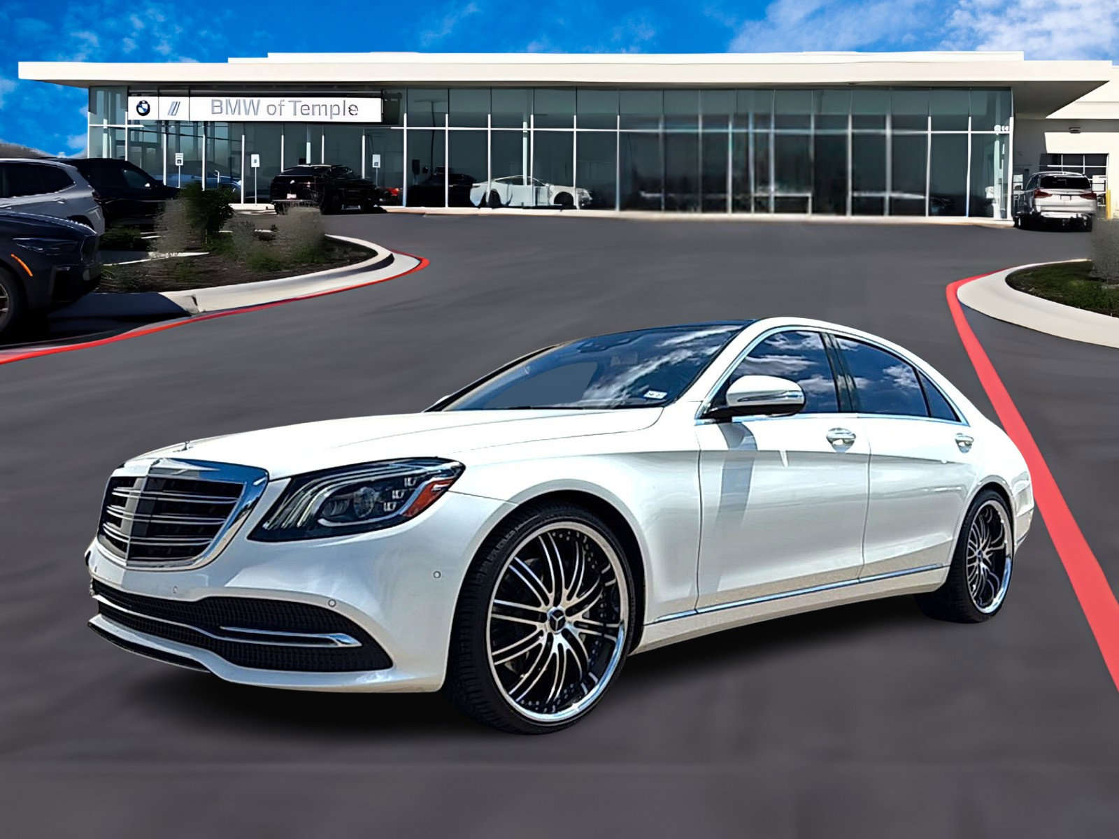 Used 2019 Mercedes-Benz S 560 Sedan image 1