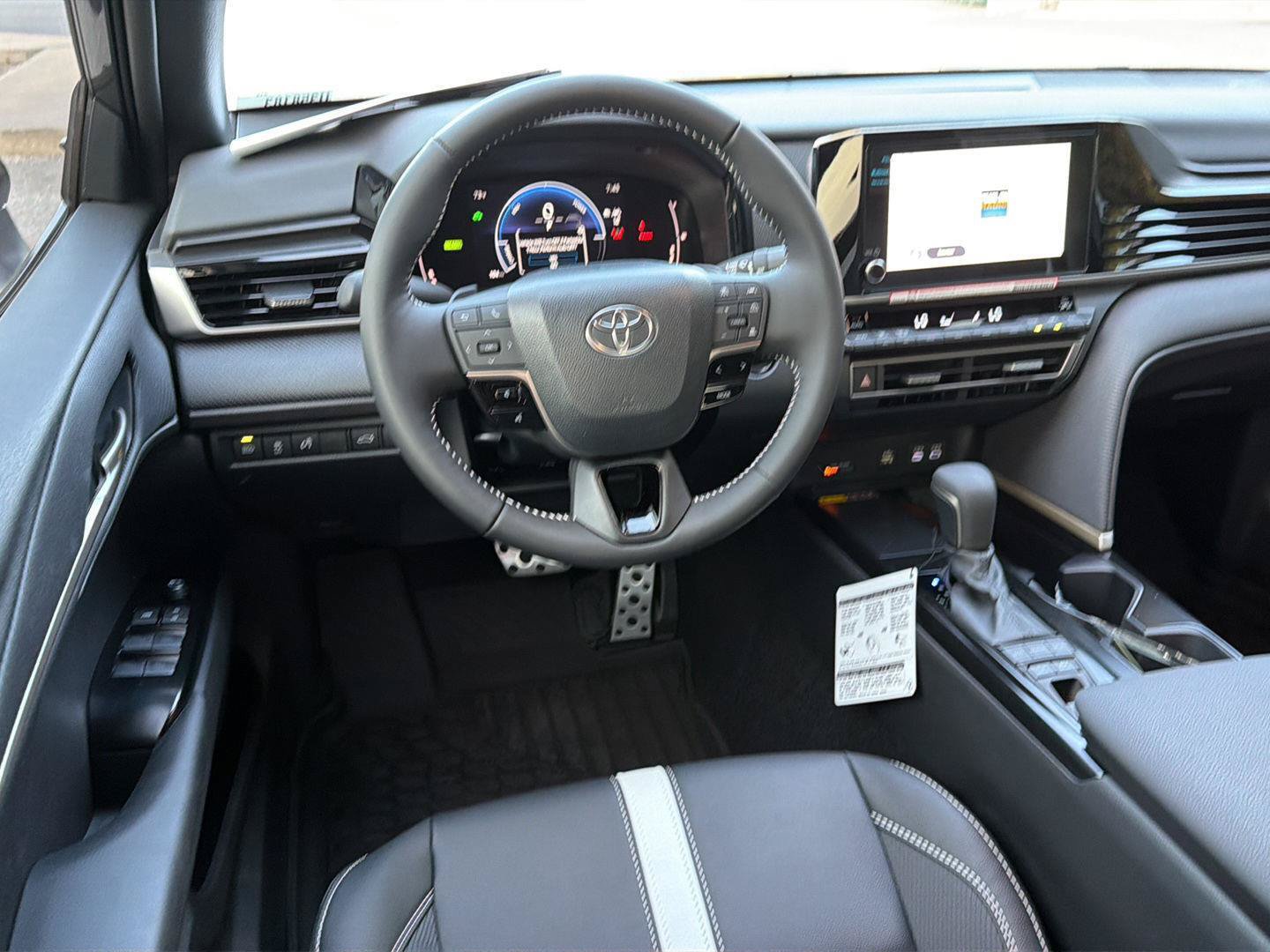New 2026 Toyota Camry SE w/ Convenience Package FWD image 18