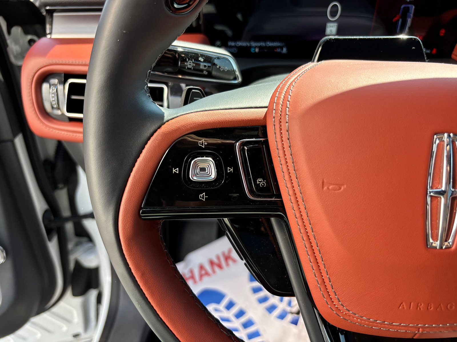 New 2025 Lincoln Aviator Reserve w/ Equipment Group 201A image 19