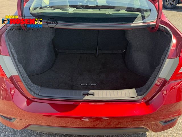 Used 2018 Nissan Sentra SR FWD image 24
