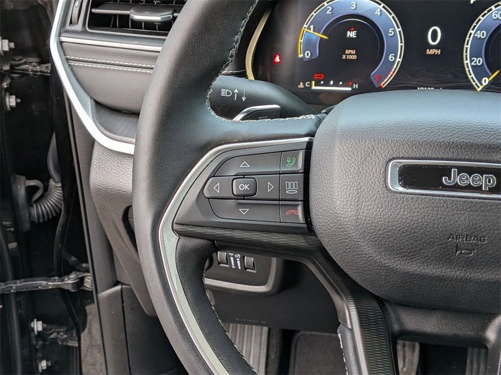 Certified 2024 Jeep Grand Cherokee Altitude image 19