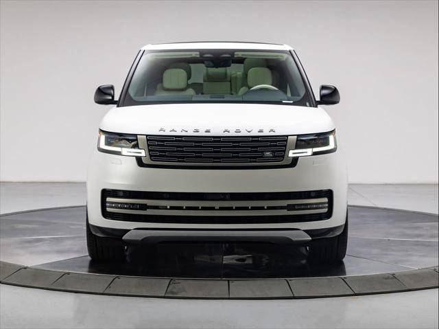 New 2026 Land Rover Range Rover Long Wheelbase SE AWD/4WD image 8
