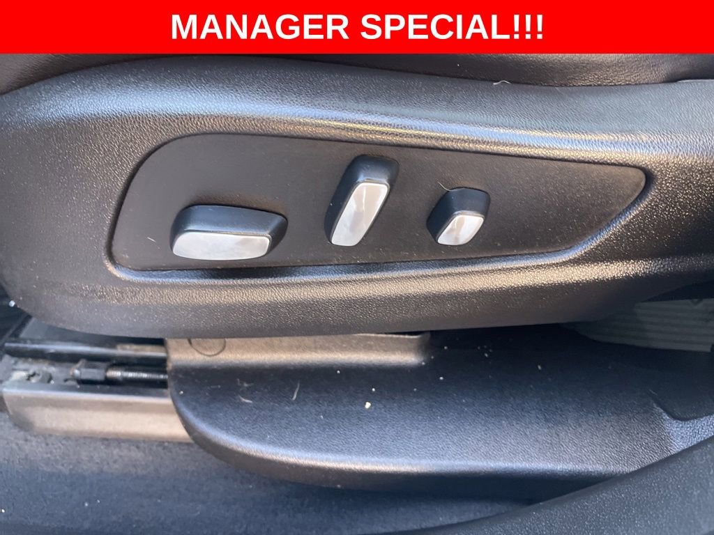 Used 2019 Cadillac XT5 Luxury image 17