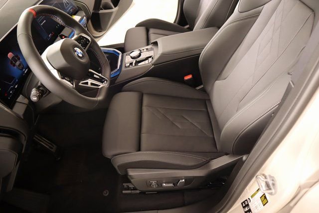 New 2025 BMW X3 M50 w/ Premium Package AWD/4WD image 12