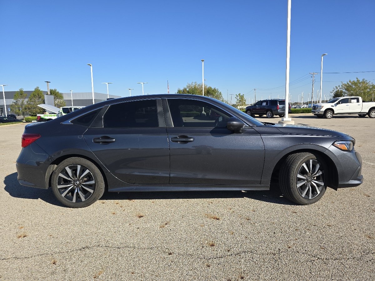 Used 2022 Honda Civic EX image 16