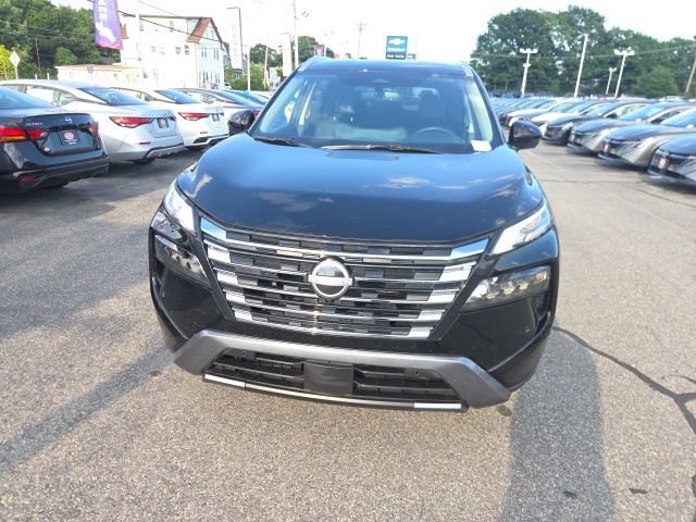 Used 2026 Nissan Rogue SL AWD/4WD image 2