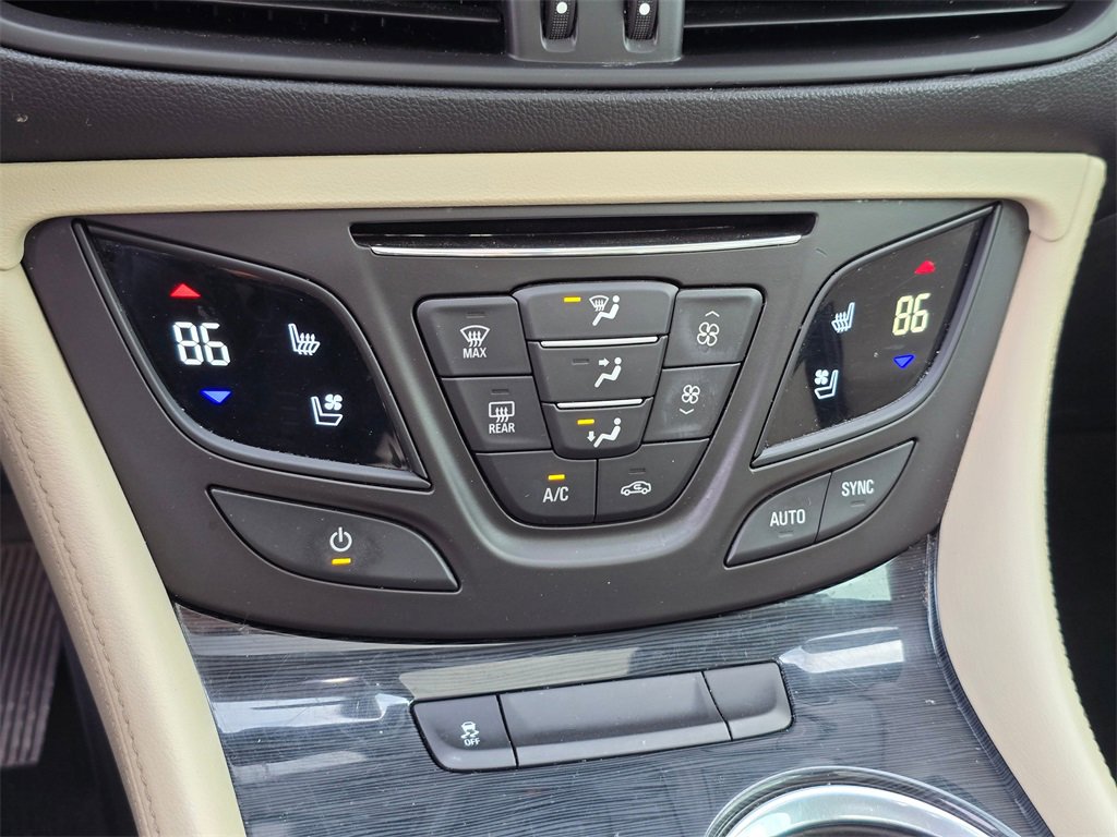 Used 2016 Buick Envision Premium image 21