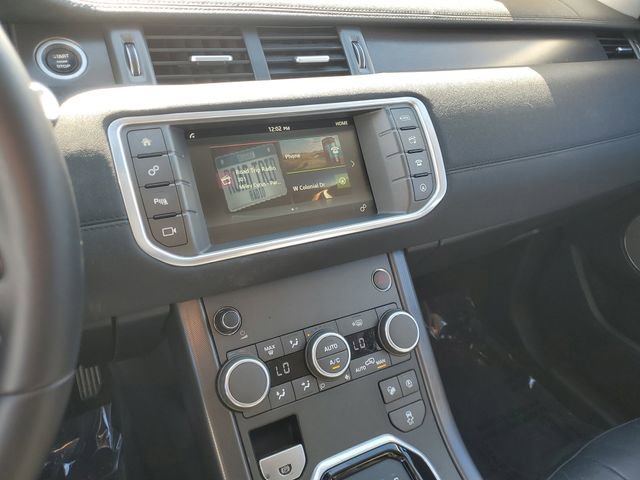 Used 2019 Land Rover Range Rover Evoque SE image 25