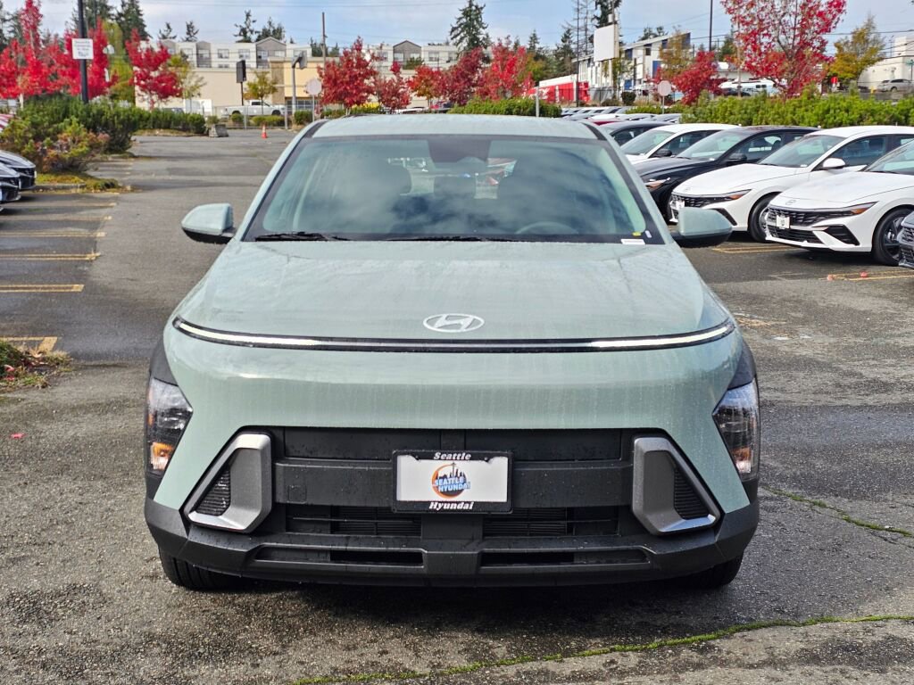 New 2026 Hyundai Kona SE image 2