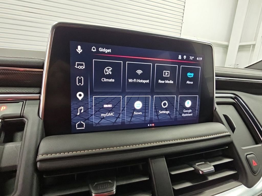 Used 2023 GMC Yukon AT4 w/ LPO, Floor Liner Package AWD/4WD image 18