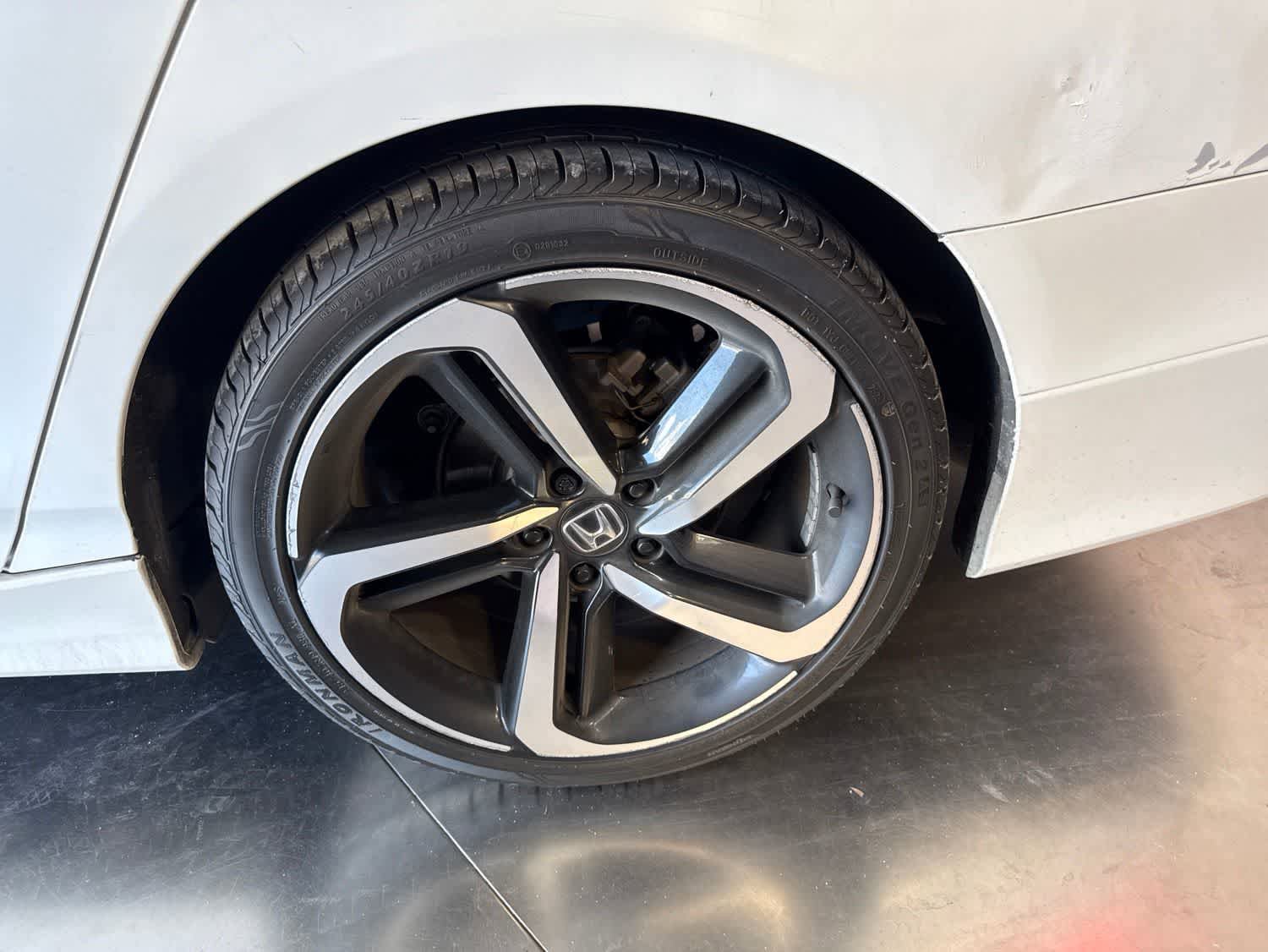 Used 2020 Honda Accord Sport image 11