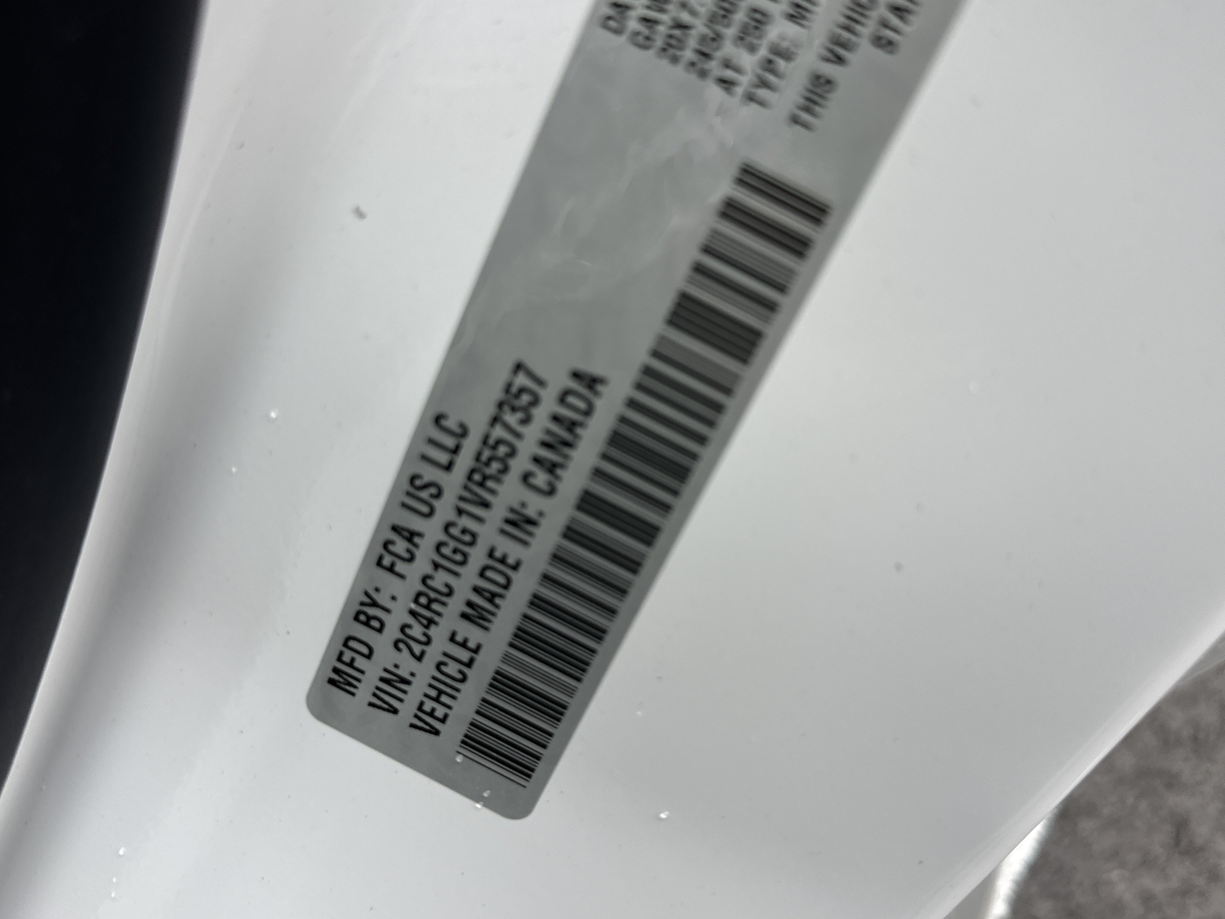 New 2027 Chrysler Pacifica Limited FWD image 33