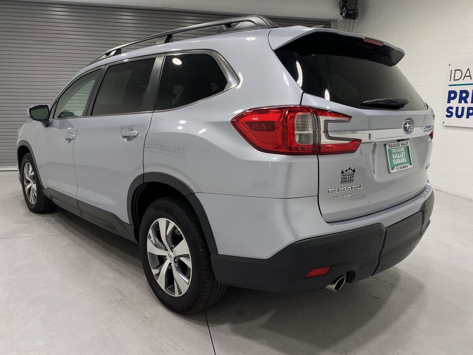 Certified 2024 Subaru Ascent Premium w/ Convenience Package image 6