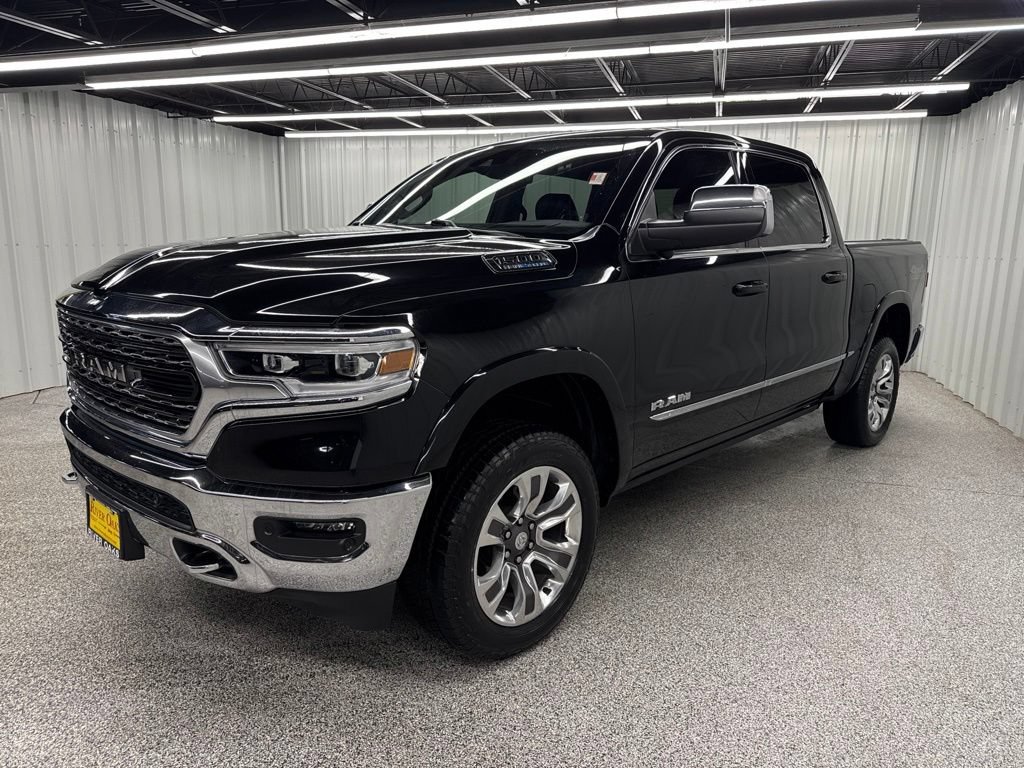 Used 2023 RAM 1500 Limited AWD/4WD image 3