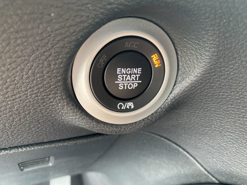 New 2026 Chrysler Pacifica Limited w/ S Appearance Package image 37