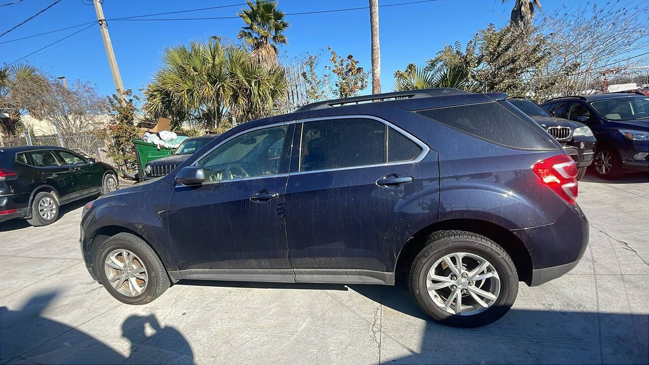 Used 2017 Chevrolet Equinox LT w/ Convenience Package AWD/4WD image 4