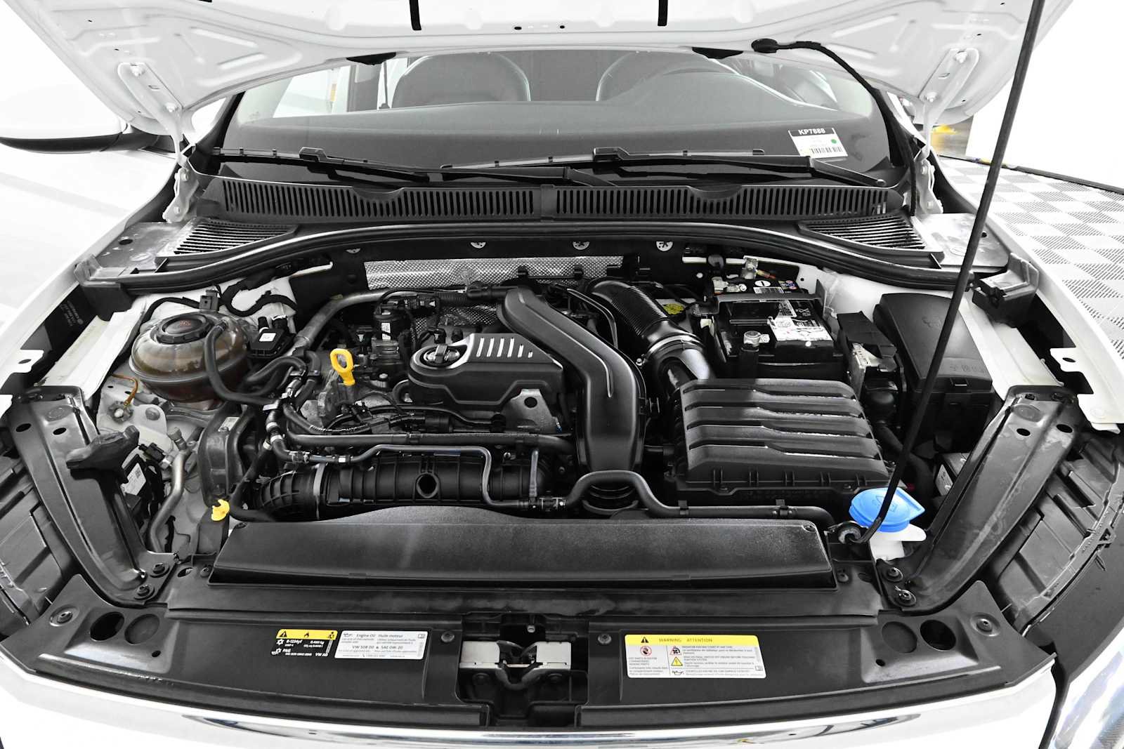 Certified 2023 Volkswagen Jetta SE w/ Panoramic Sunroof Package FWD image 29