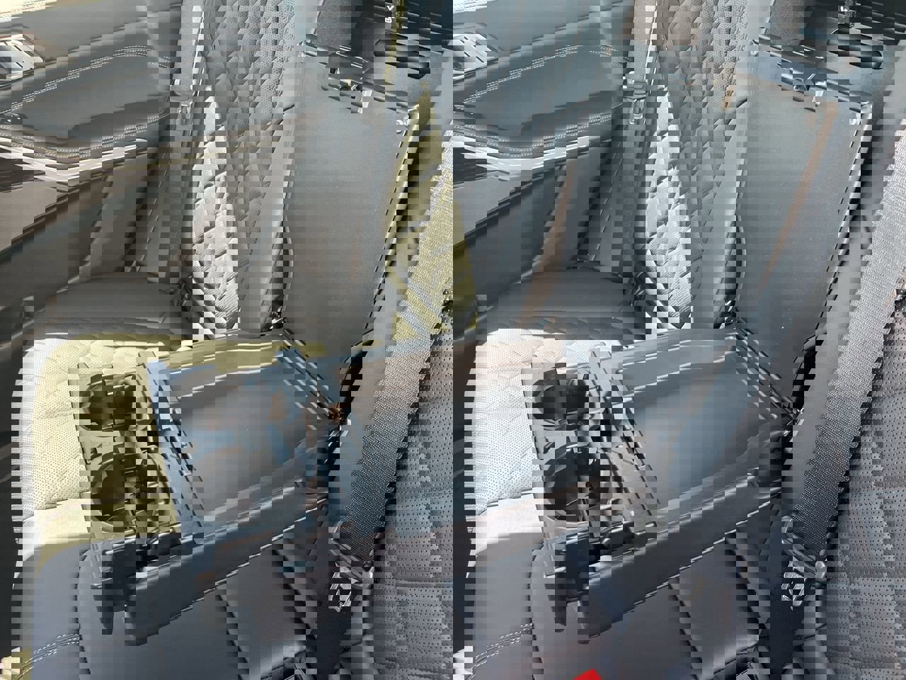 Certified 2024 BMW X5 sDrive40i w/ Premium Package image 33