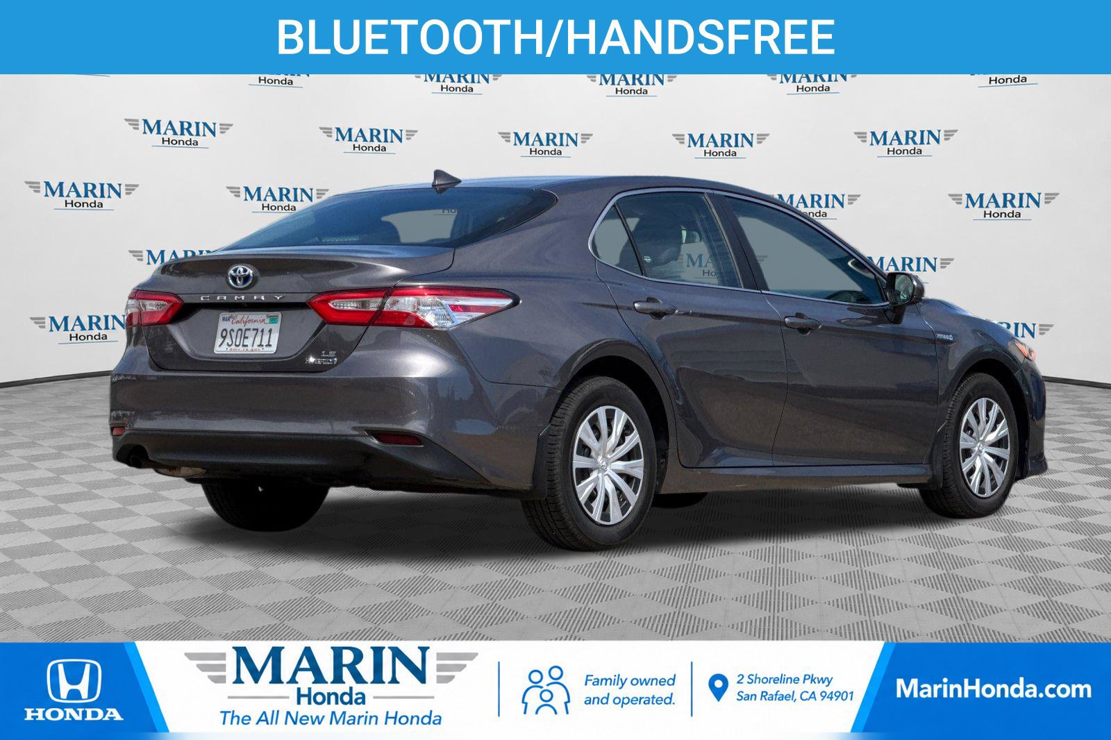 Used 2020 Toyota Camry LE FWD image 3