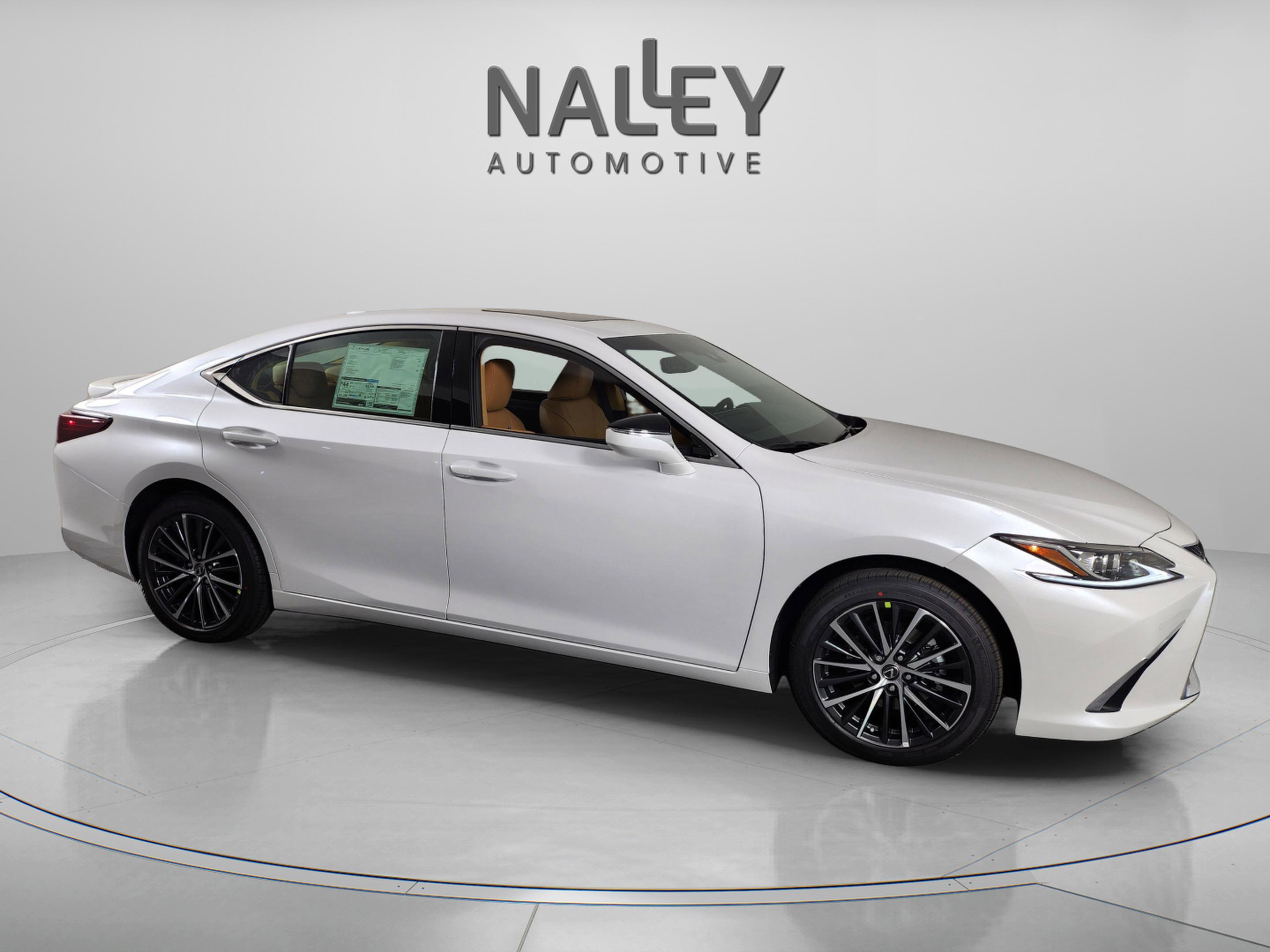 New 2025 Lexus ES 300h w/ Premium Package image 7