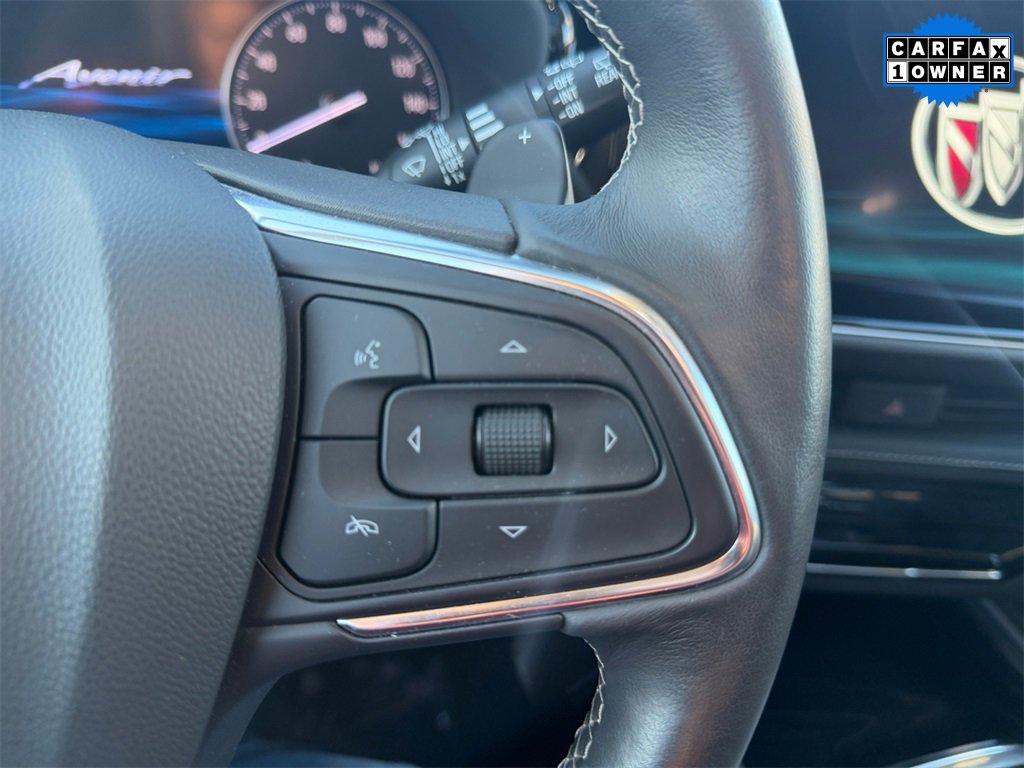 Used 2022 Buick Envision Avenir w/ Technology Package II image 23
