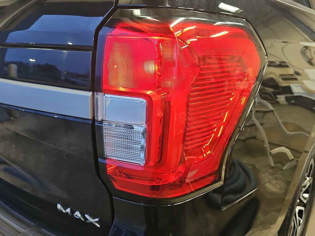 Used 2024 Ford Expedition Max XLT image 35