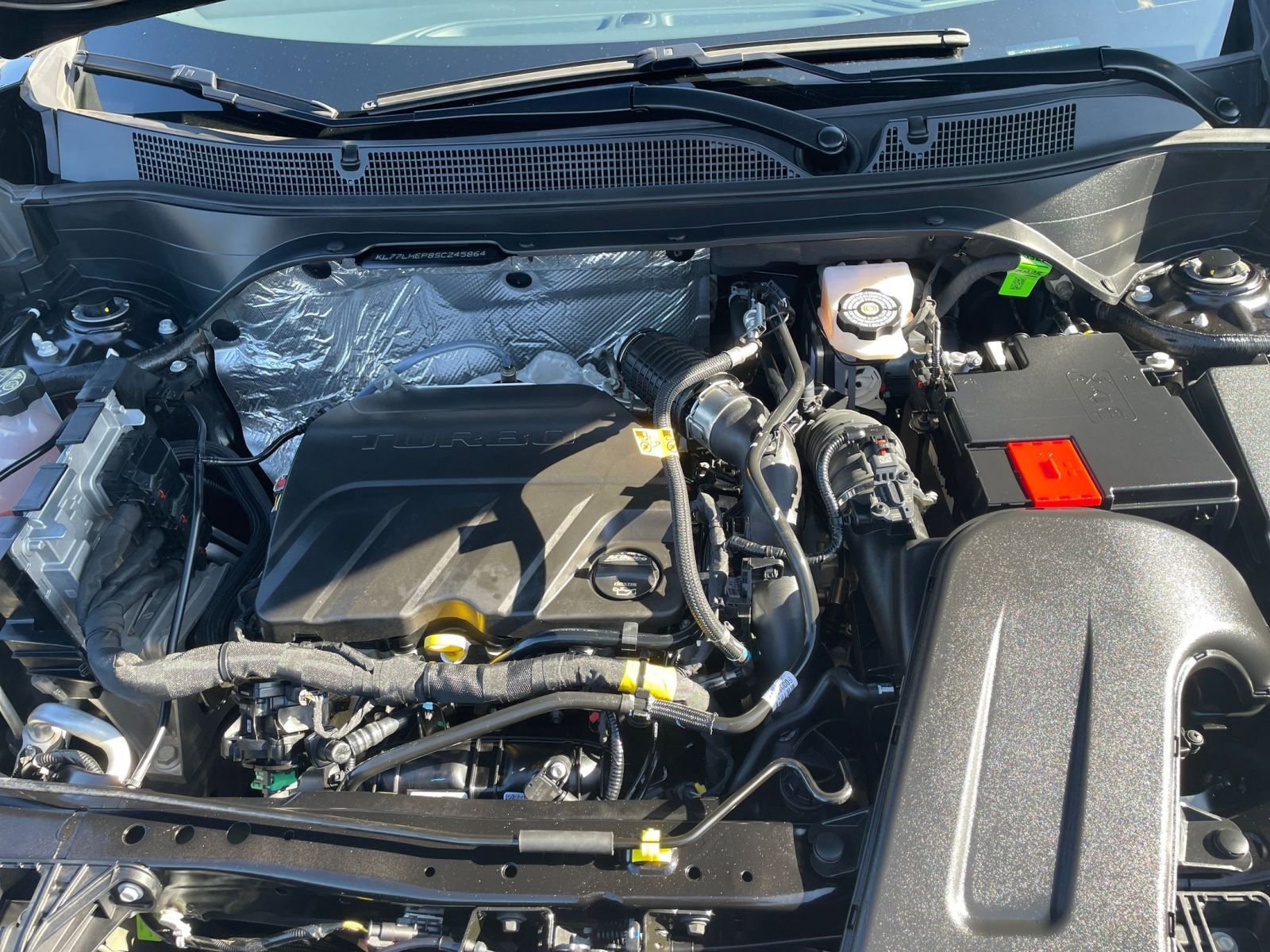 Used 2025 Chevrolet Trax LT image 30