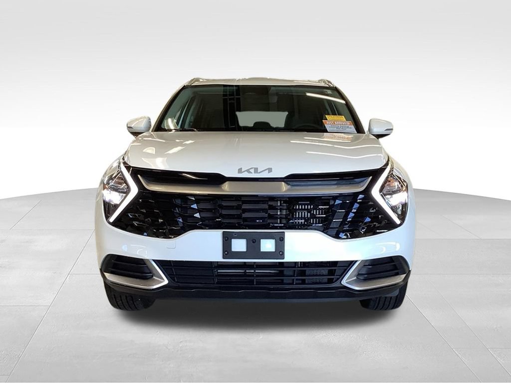 Used 2023 Kia Sportage EX AWD/4WD image 5