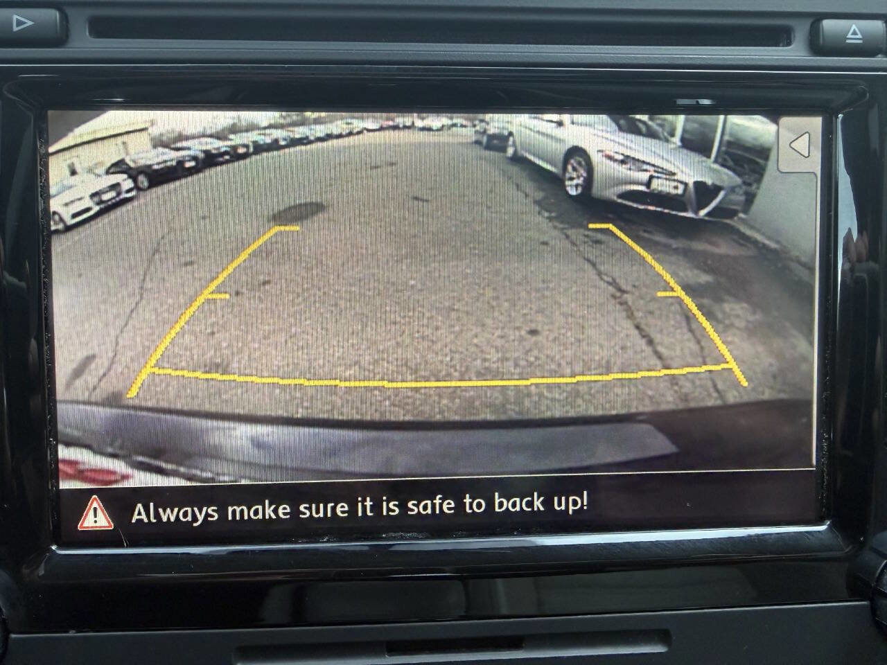 Used 2015 Volkswagen Passat TDI SEL Premium image 16