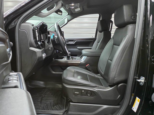 Used 2023 GMC Sierra 1500 SLT w/ SLT Premium Package AWD/4WD image 18