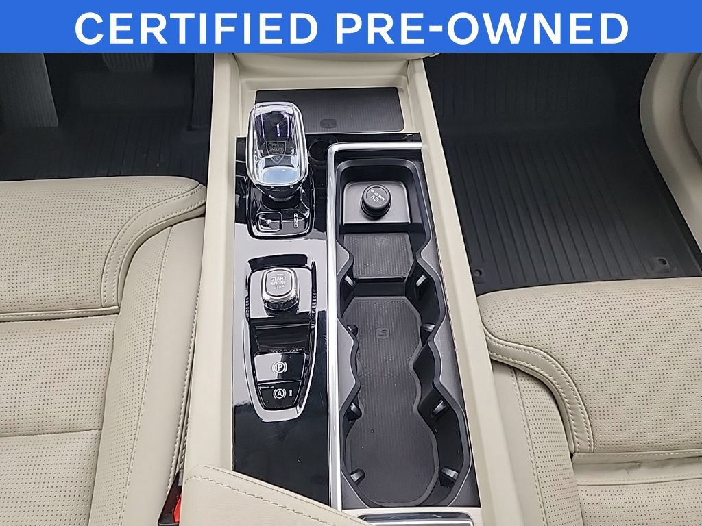 Certified 2026 Volvo XC60 B5 Ultra AWD/4WD image 23