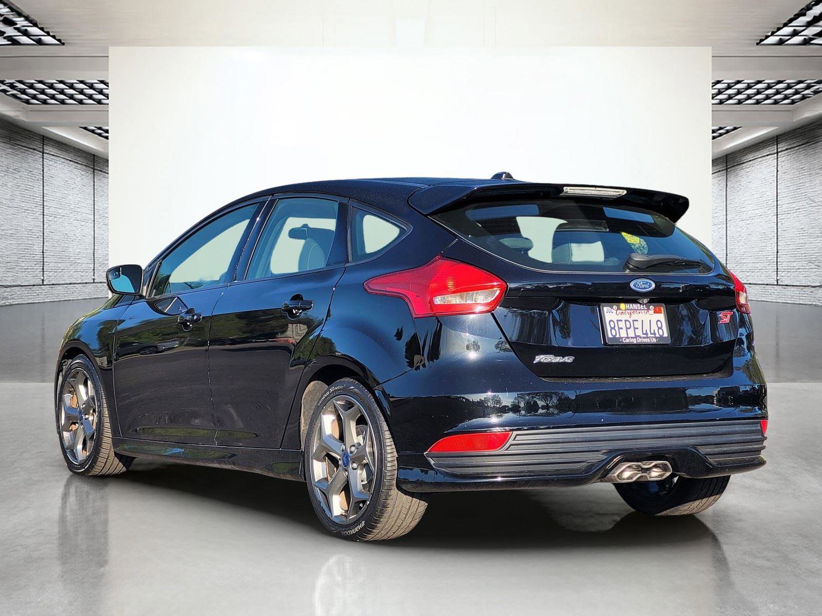 Used 2018 Ford Focus ST image 8