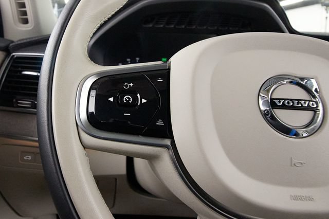 Used 2024 Volvo XC90 T8 Ultimate w/ Protection Package Premier AWD/4WD image 17
