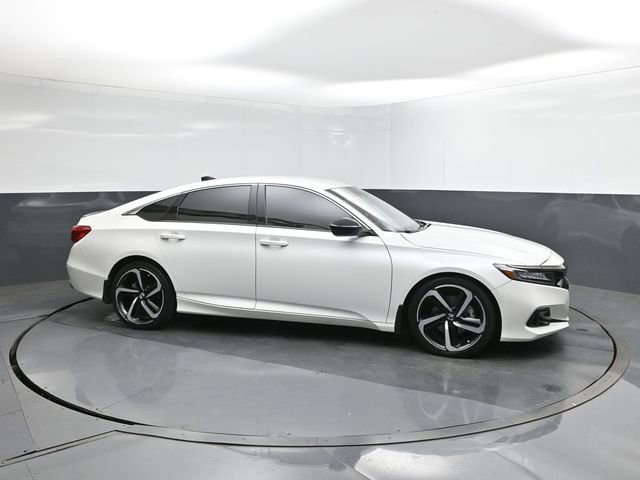 Used 2022 Honda Accord Sport image 11
