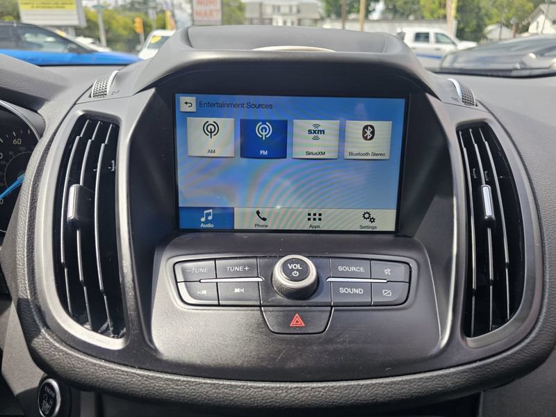 Used 2019 Ford Escape SEL AWD/4WD image 40