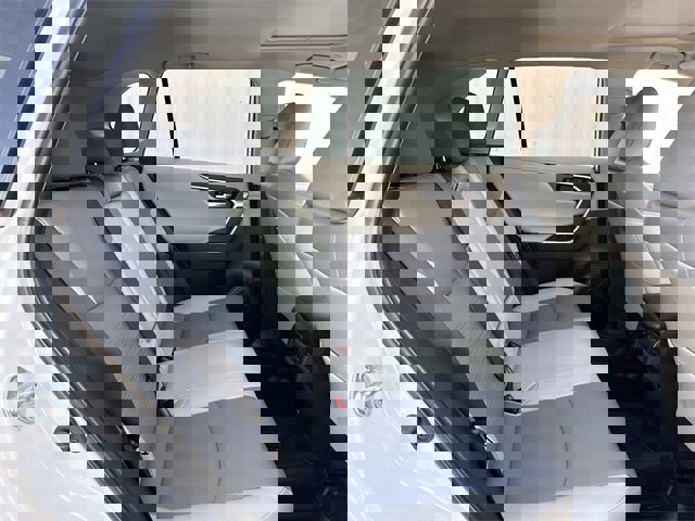 Used 2023 Toyota RAV4 Limited image 33