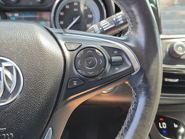 Used 2018 Buick Envision Essence FWD image 8