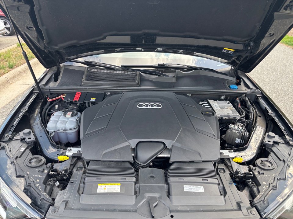 Used 2021 Audi Q7 3.0T Premium Plus image 16